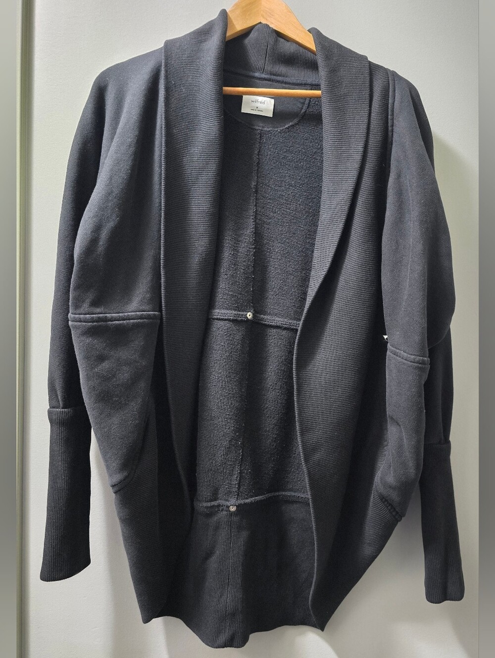 Wilfred By Aritzia Black Diderot Sweater Open Front Cardigan Size Medium